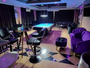 Cobra Lounge Bar: ���� �� ������