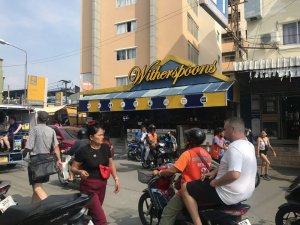 Witherspoons Sports bar and restaurant: ���� �� ������
