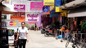 Mango Massage Parlour: ���� �� ������