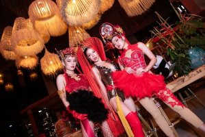 Tribe Sky Beach Club Bangkok: ���� �� ������