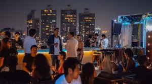 Vanilla Sky Rooftop Bar